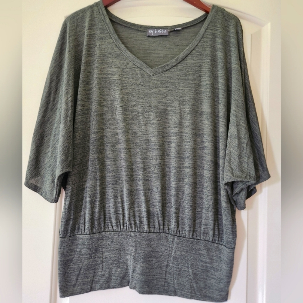 NY Knits Blouson Top,  Size Medium